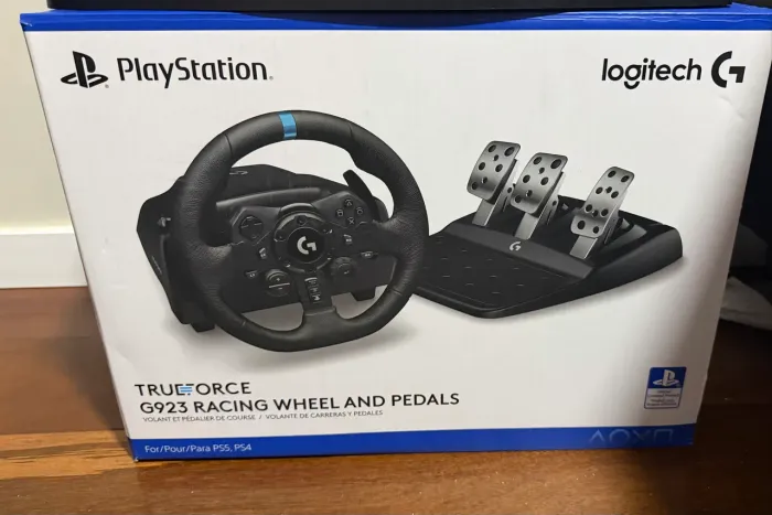 Volante Logitech G923 + Câmbio Driving Force Shifter (PS5)