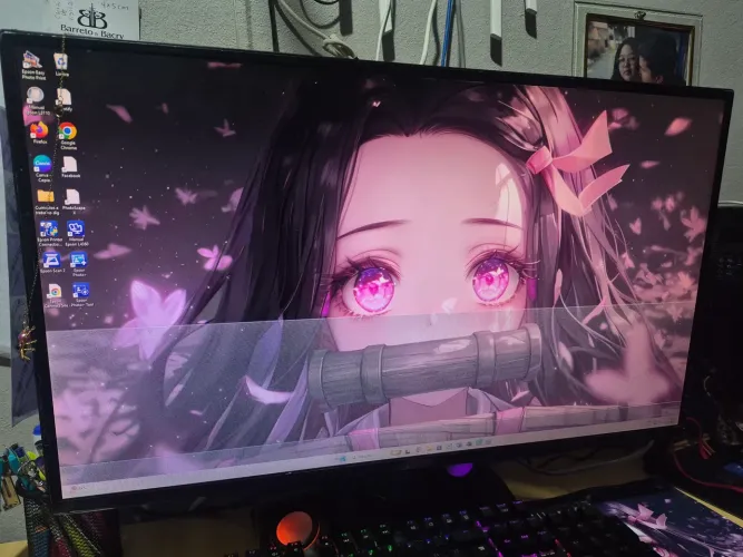 Monitor asus 27pol com defeito