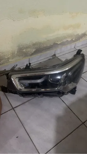 FAROL HILUX SRX LED 2021 a 2025