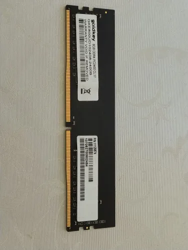 Memória DDR4 Pc 2400.