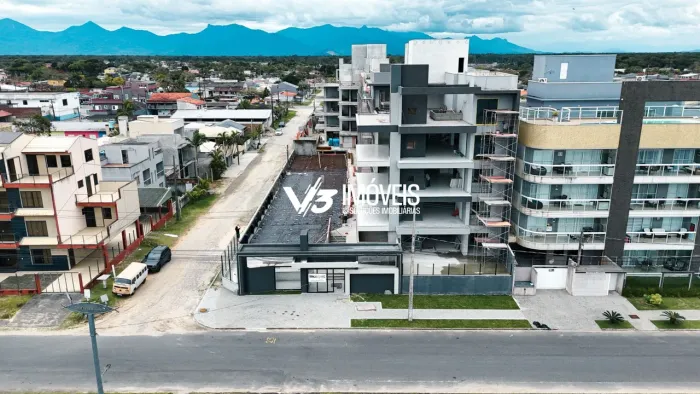 Cobertura com 4 dormitórios à venda, 214 m² por R$ 4.038.383,08 - Costa Azul - M