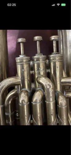 Tuba sinfônica york bbb modelo 33