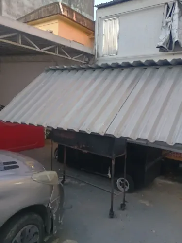Vendo duas carroças de lanches 
