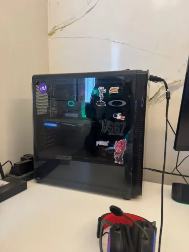 PC GAMER 
