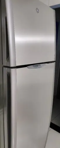 Refrigerador duas portas 