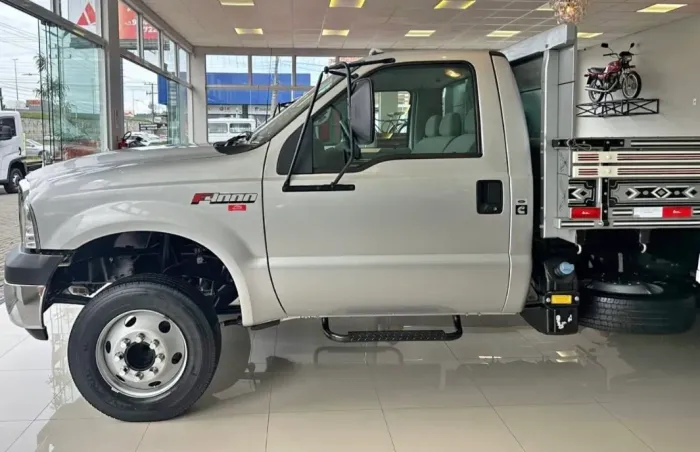 Vendo Ford F-4000 2017