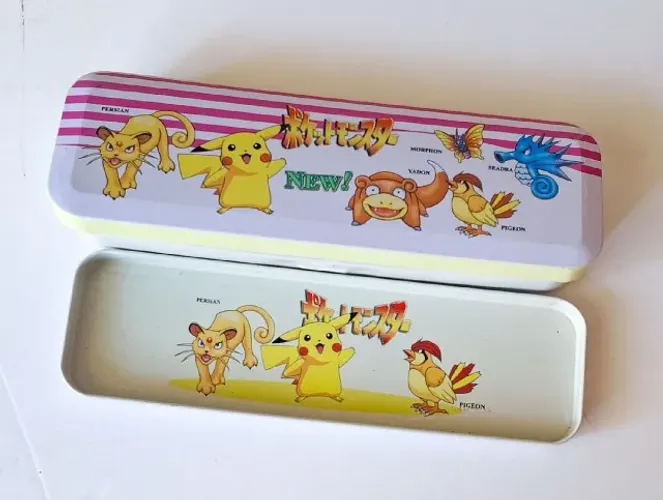 estojo lata vintage pokémon 2013