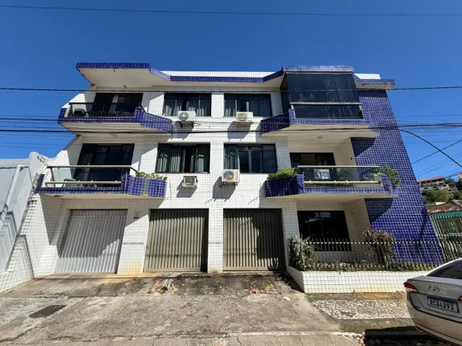 Apartamento (Padrão), com 3 quartos e 3 banheiros à Venda, 140 m² em Ilhéus/BA