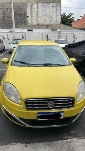 Fiat Linea Essence 1.8 Flex 16V 4P 2016