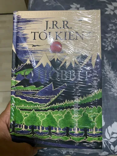 Livro o hobbit capa dura novo