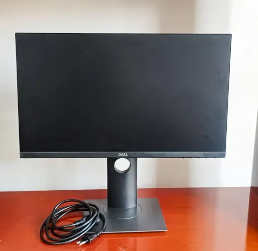 Monitor Dell 22' Polegadas com Suporte e Cabo de Energia Originais