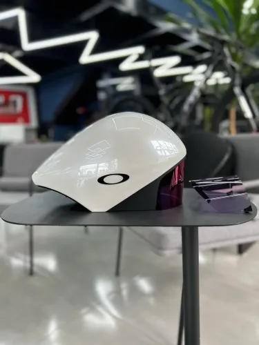 Capacete Oakley Velo TT - Novo | Peça Única