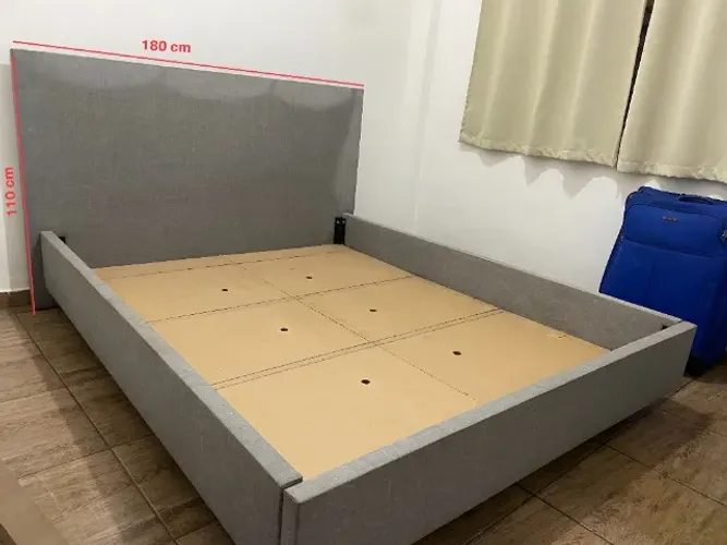 Cama QUEEN SIZE com cabeceira