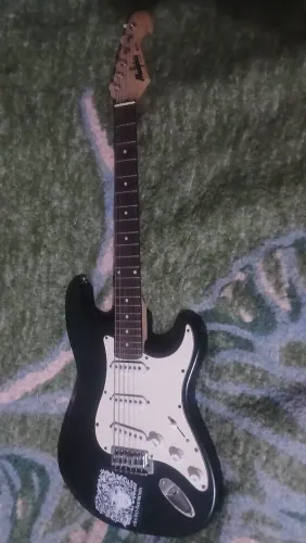 guitarra stratocaster