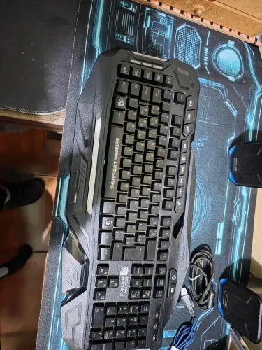 Kit teclado e mouse gamer membrana rgb