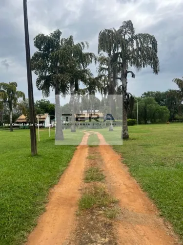 Chácara para Venda em Bela Vista de Goiás, Barreiro Vermelho, 3 dormitórios, 2 suítes, 3 b