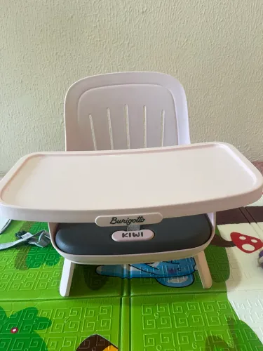Cadeirinha de alimentação
