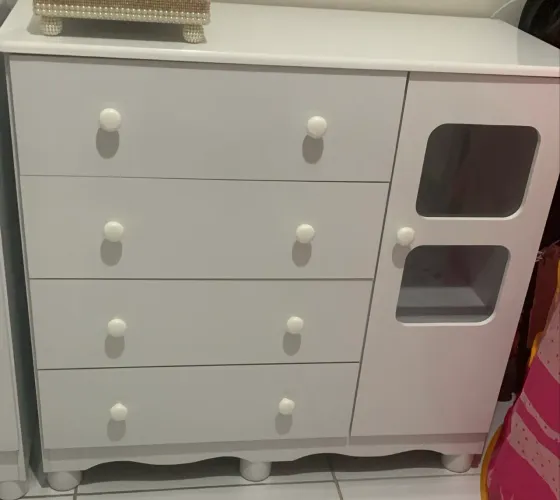 Cômoda de bebê