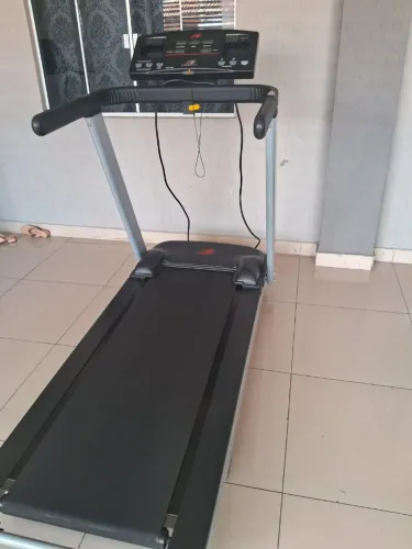 Esteira Embreex 566(18km/h)motor placa weg
