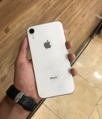 iPhone XR em perfeito estado