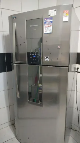 Geladeira DI80X