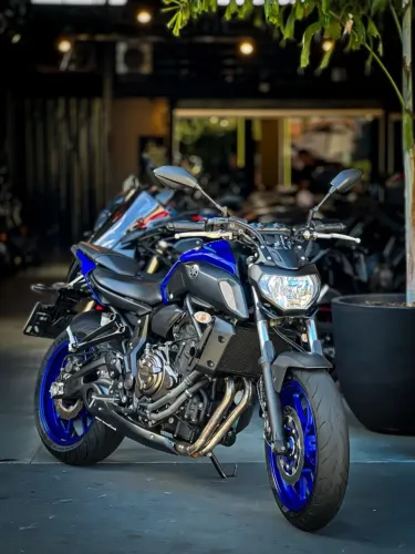 YAMAHA MT 07