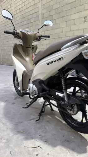 Honda Biz 125 2021.