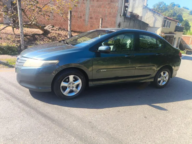 Honda City Sedan LX 1.5 Flex 16V 4P Aut. 2010