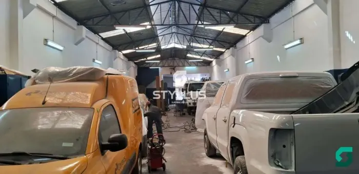 Galpão + apartamento de 02 quartos na abolição com 410m²