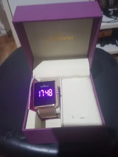 Vendo relógio da Romanell feminino novo !
