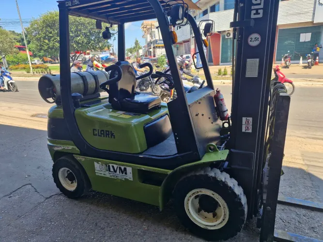 Empilhadeira