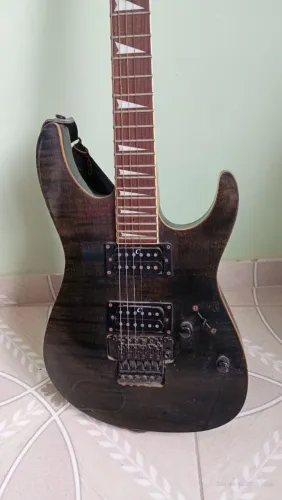 Guitarra Condor KX FM