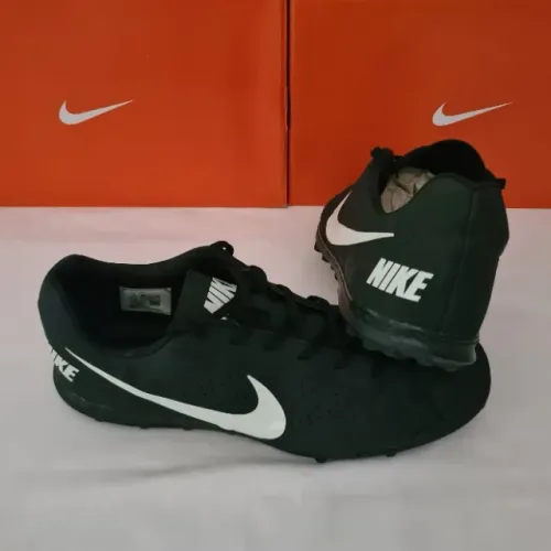 Chuteira NIKE Beco 2 TF Tam-44 (original / usada)