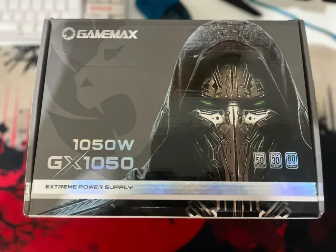 Fonte Gamemax 1050W 80Plus Platinum SEM USO