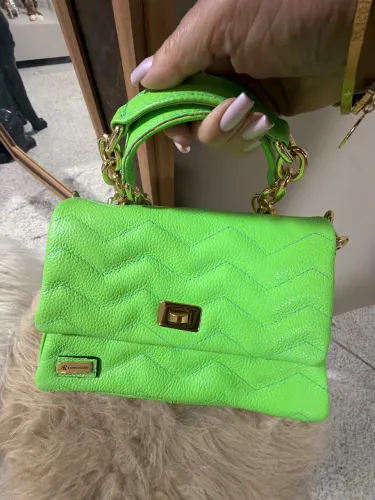Bolsa de couro verde