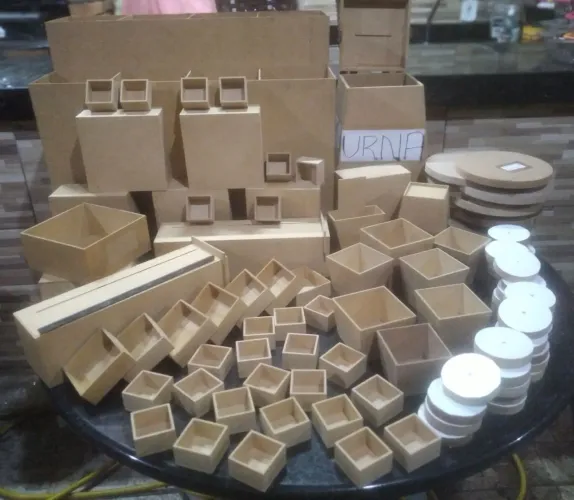 102 Peças em MDF