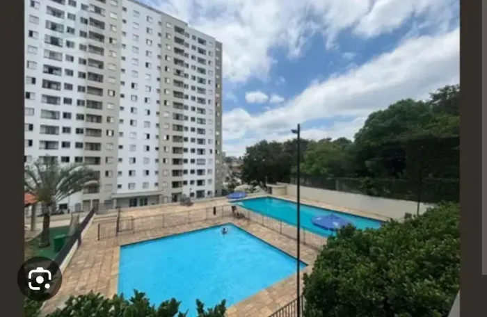 Casa para venda possui 176 metros quadrados com 3 quartos em Vila Viana - Barueri - São Pa