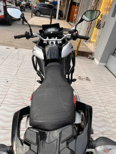 Xre 2019 extra de verdade essa tá nova em meu nome valor 17.500