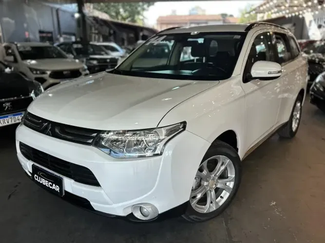 Mitsubishi Outlander 2.0 16V 160cv Aut. 2014