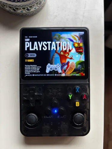 Mini game console R36S com mais de 20000 jogos