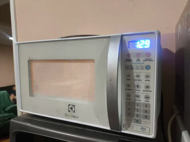 Microondas Electrolux 20 Litros MTD30 127v
