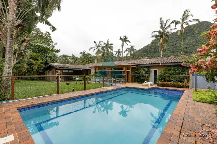 Casa com 3 quartos, Condomínio Pedra Verde, Ubatuba - R$ 6.5 mi, Cod: 2554