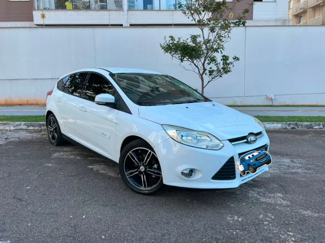 Ford Focus 2.0 16v/se/se Plus Flex 5P Aut. 2015