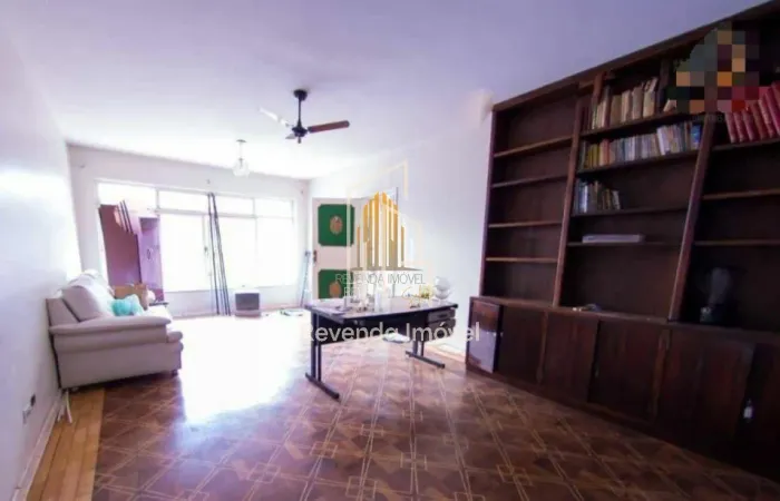 CERQUEIRA CÉSAR - SOBRADO DE 357M² COM 5 DORMITÓRIOS E 5 VAGAS.