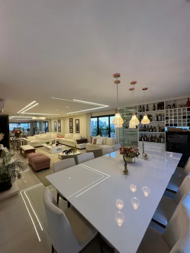Apartamento de 221 m2 no bairro Setor Marista com 3 Suítes e 1 Office