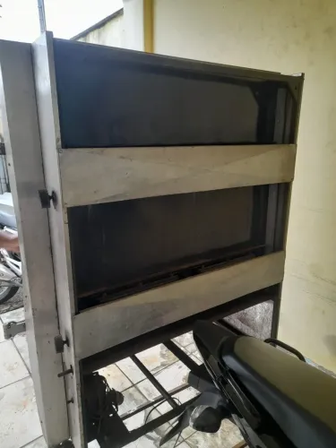 Máquina de assar frango
