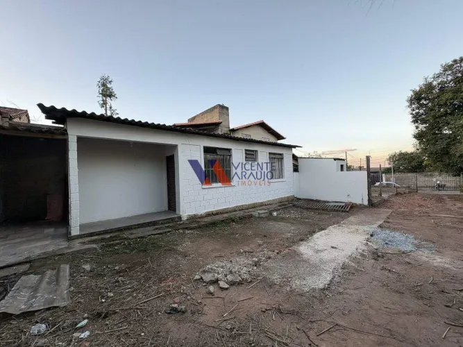 Casa para alugar com 1 Quarto, garagem e amplo Quintal, no bairro Filadélfia
