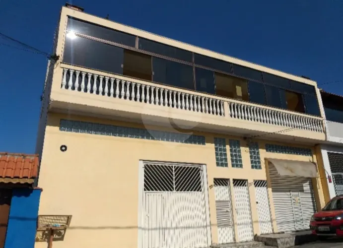 Prédio inteiro com 20 quartos à venda em Jardim são vicente - SP