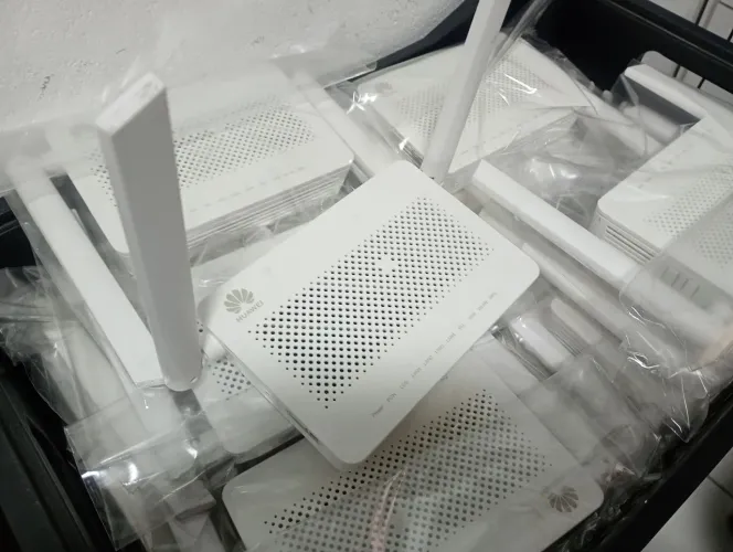 Lote 20 ONU Huawei V2 gpon Dualbad desbloqueada + Fontes