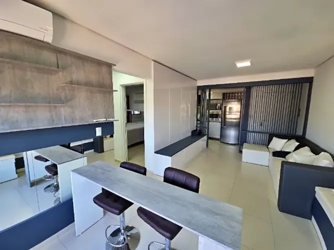Apartamento Mobiliado no Passo dos Fortes. 2 Quartos, 2 Vagas